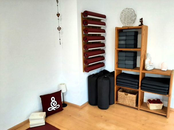 Nadine, NadineS Yoga mit Herz, Yogastudio Mainz-Hechtsheim